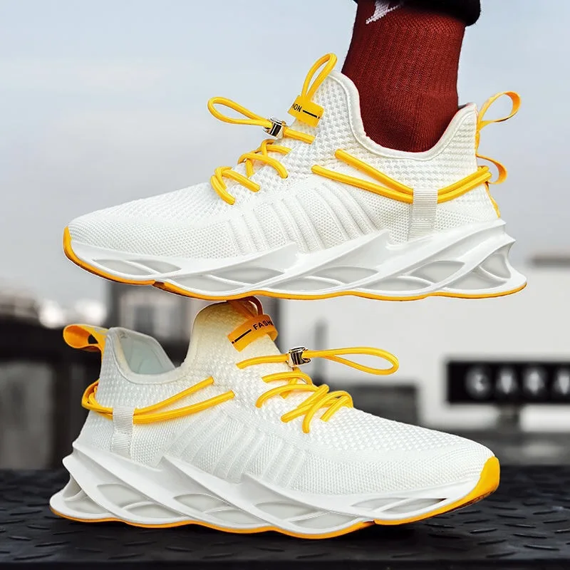 Men's shoes autumn comfortable new leisure running shoes young students' sports men's shoes foot protection
Men's shoes autumn comfortable new leisure running shoes young students' sports men's shoes foot protection