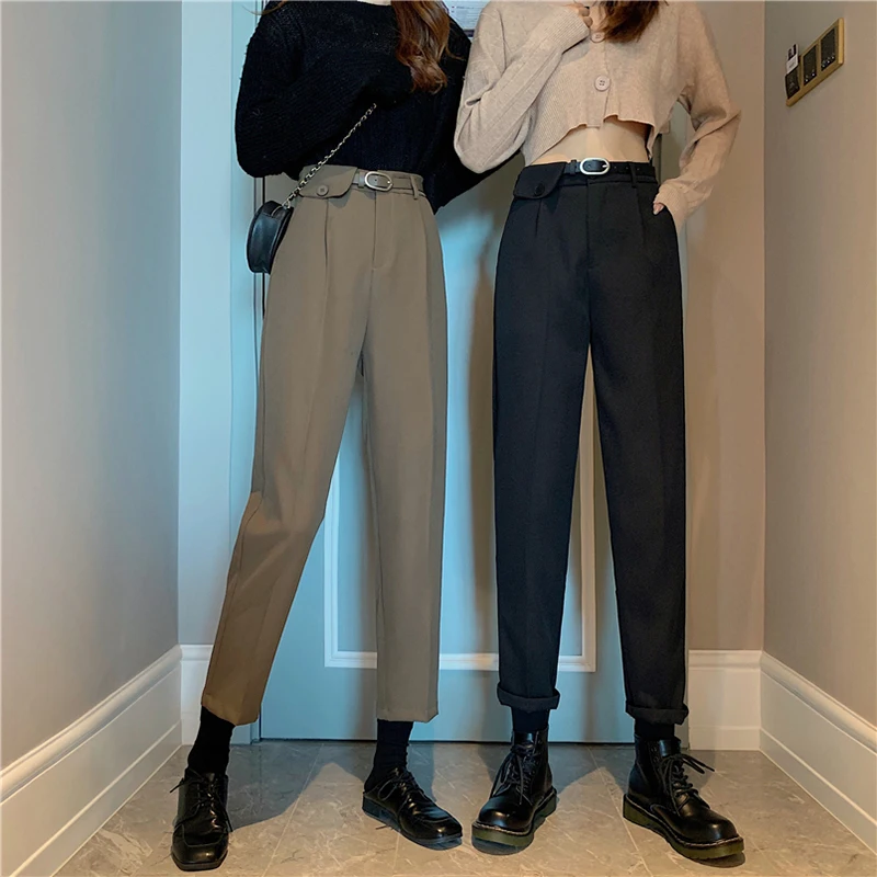 5724 Autumn Korean version 2021 new design high waist slim drape black casual harem pants
5724 Autumn Korean version 2021 new design high waist slim drape black casual harem pants