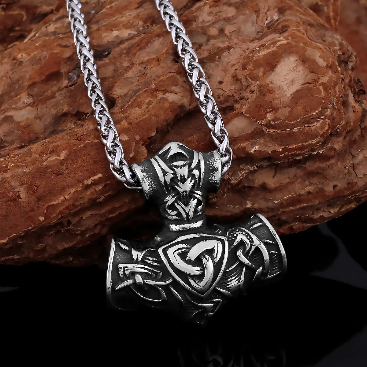 New Design Hammerfall Men's Stainless Steel Viking Necklace North Oodin Valknut Amulet Fashion Pendant Teen Jewelry Wholesale
New Design Hammerfall Men's Stainless Steel Viking Necklace North Oodin Valknut Amulet Fashion Pendant Teen Jewelry Wholesale