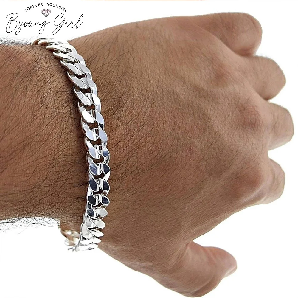 Punk Hip Hop Men's Cuban Bracelet Neutral Silver Color High Quality Metal Chain Design Jewelry For Man Father Bangles Gift
Punk Hip Hop Men's Cuban Bracelet Neutral Silver Color High Quality Metal Chain Design Jewelry For Man Father Bangles Gift