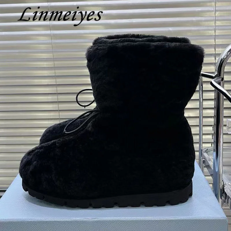 Winter Fur Snow Boots Woman Round Toe Slip On Ankle Boots Fashion Drawstring Modern Boots Wool Warm Flat Short Boots Woman
Winter Fur Snow Boots Woman Round Toe Slip On Ankle Boots Fashion Drawstring Modern Boots Wool Warm Flat Short Boots Woman