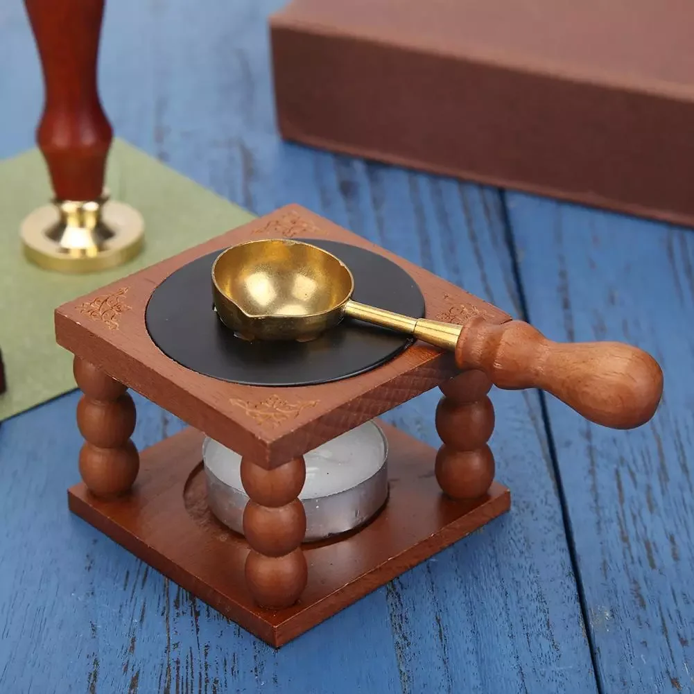 Retro Sealing Wax Furnace Stove Pot Wood Handle Sealing Wax Spoon for Wax Sealing Decorative Wax Stamp Craft Gift
Retro Sealing Wax Furnace Stove Pot Wood Handle Sealing Wax Spoon for Wax Sealing Decorative Wax Stamp Craft Gift