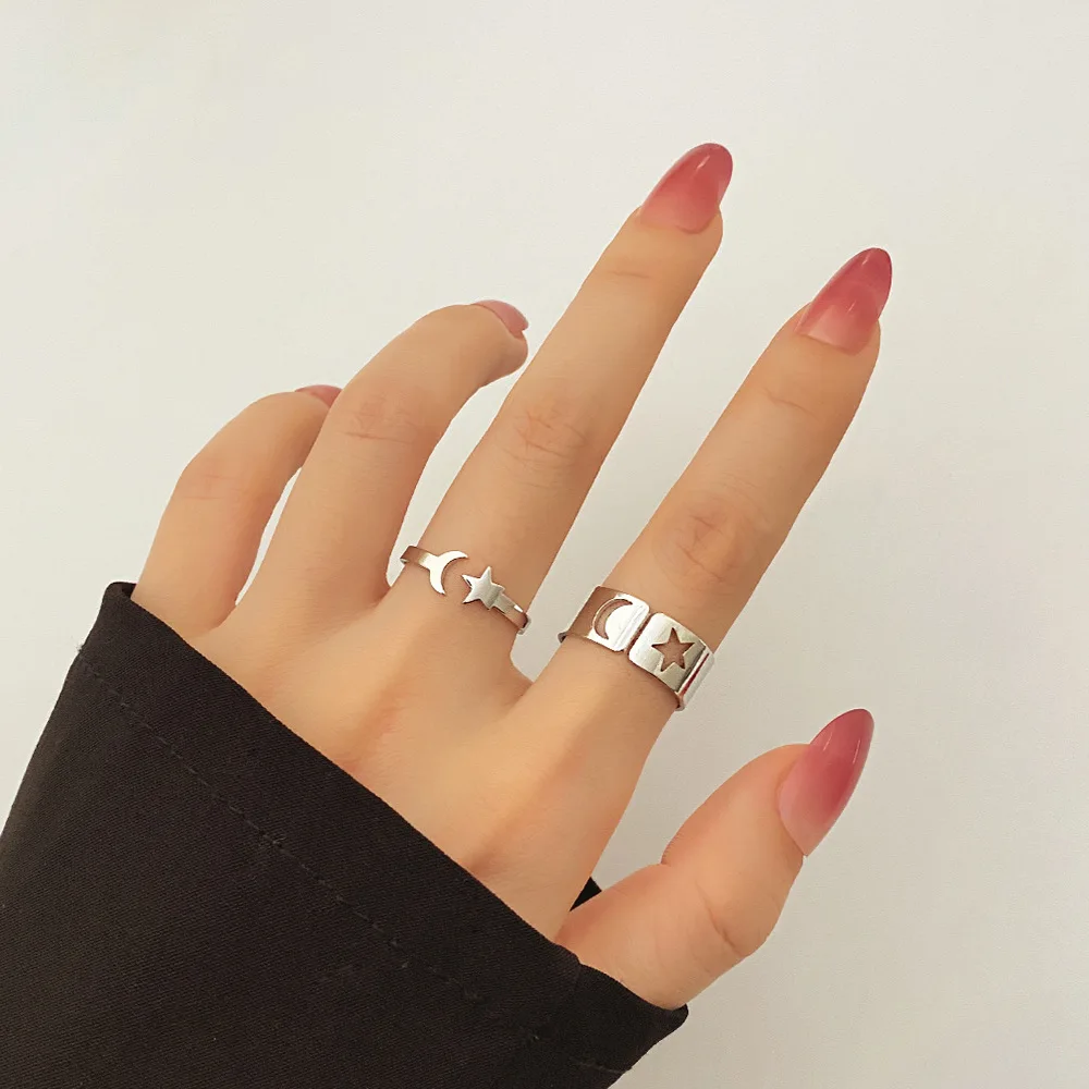 New Fashion Trend Metal Alloy Texture Star Moon Hollow Ring Set European And American Retro Style Open Personality Ring Female
New Fashion Trend Metal Alloy Texture Star Moon Hollow Ring Set European And American Retro Style Open Personality Ring Female
