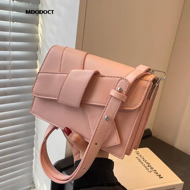 New Bow Luxury Designer Shoulder Bags For Women Simple Style Fashion Leather Crossbody 2023 Summer Casual Ladies Handbags Purses
New Bow Luxury Designer Shoulder Bags For Women Simple Style Fashion Leather Crossbody 2023 Summer Casual Ladies Handbags Purses