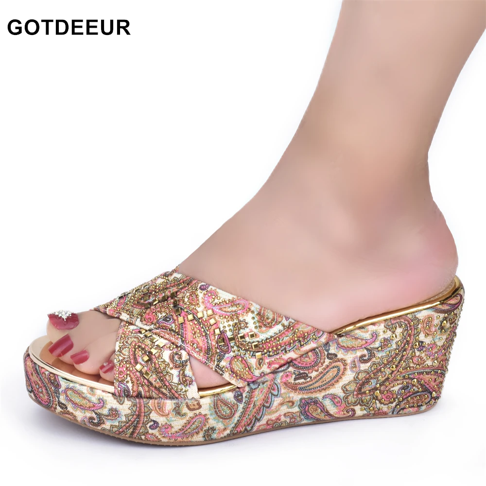 Luxury Woman Pumps Women's Shoes for Elegant Parties Wedges Shoes for Women Rhinestone Printing Platform Heels High Heels Women
Luxury Woman Pumps Women's Shoes for Elegant Parties Wedges Shoes for Women Rhinestone Printing Platform Heels High Heels Women