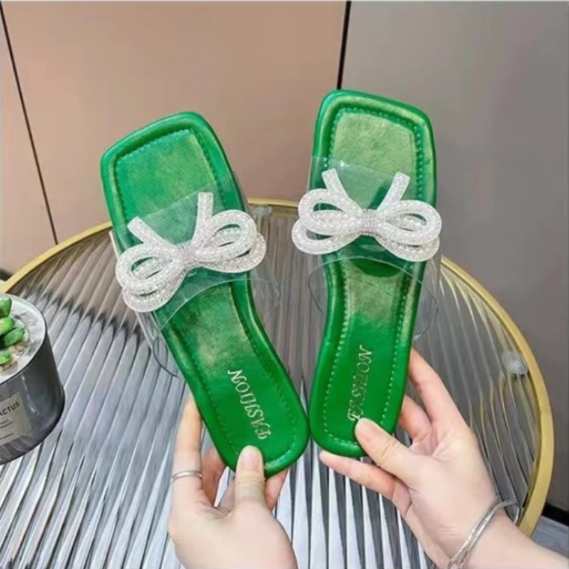 Women's Slippers Summer Fashion Bow Transparent Flat SlippersBeachCasualComfortableLightSolidColor36-43EuropeanandAmerican Style
Women's Slippers Summer Fashion Bow Transparent Flat SlippersBeachCasualComfortableLightSolidColor36-43EuropeanandAmerican Style