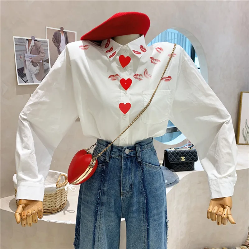 Niche Design New Women's Clothing 2022 Spring Sweet Design Lip Print White Shirt Loose Casual Versatile Tops Female Blouses
Niche Design New Women's Clothing 2022 Spring Sweet Design Lip Print White Shirt Loose Casual Versatile Tops Female Blouses