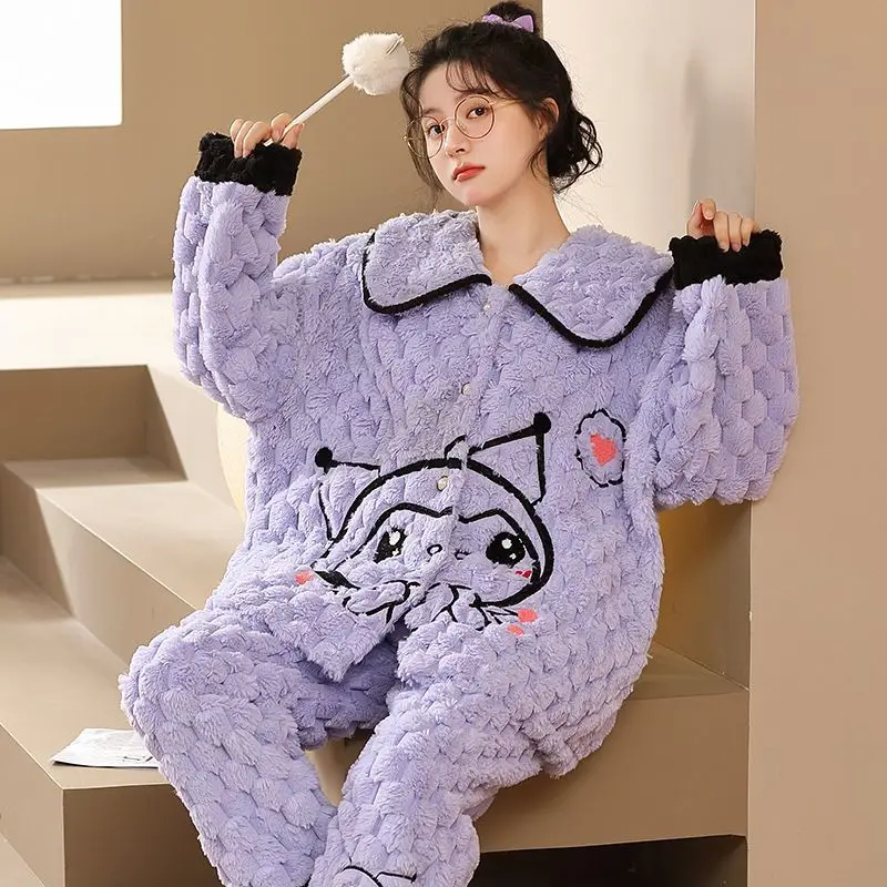 Зимние пижамные комплекты Sanrio Kawaii Kuromi мультяшная Пижама Милая аниме фланелевая утепленная теплая Пижама для женщин Повседневная Домашняя одежда
Зимние пижамные комплекты Sanrio Kawaii Kuromi мультяшная Пижама Милая аниме фланелевая утепленная теплая Пижама для женщин Повседневная Домашняя одежда