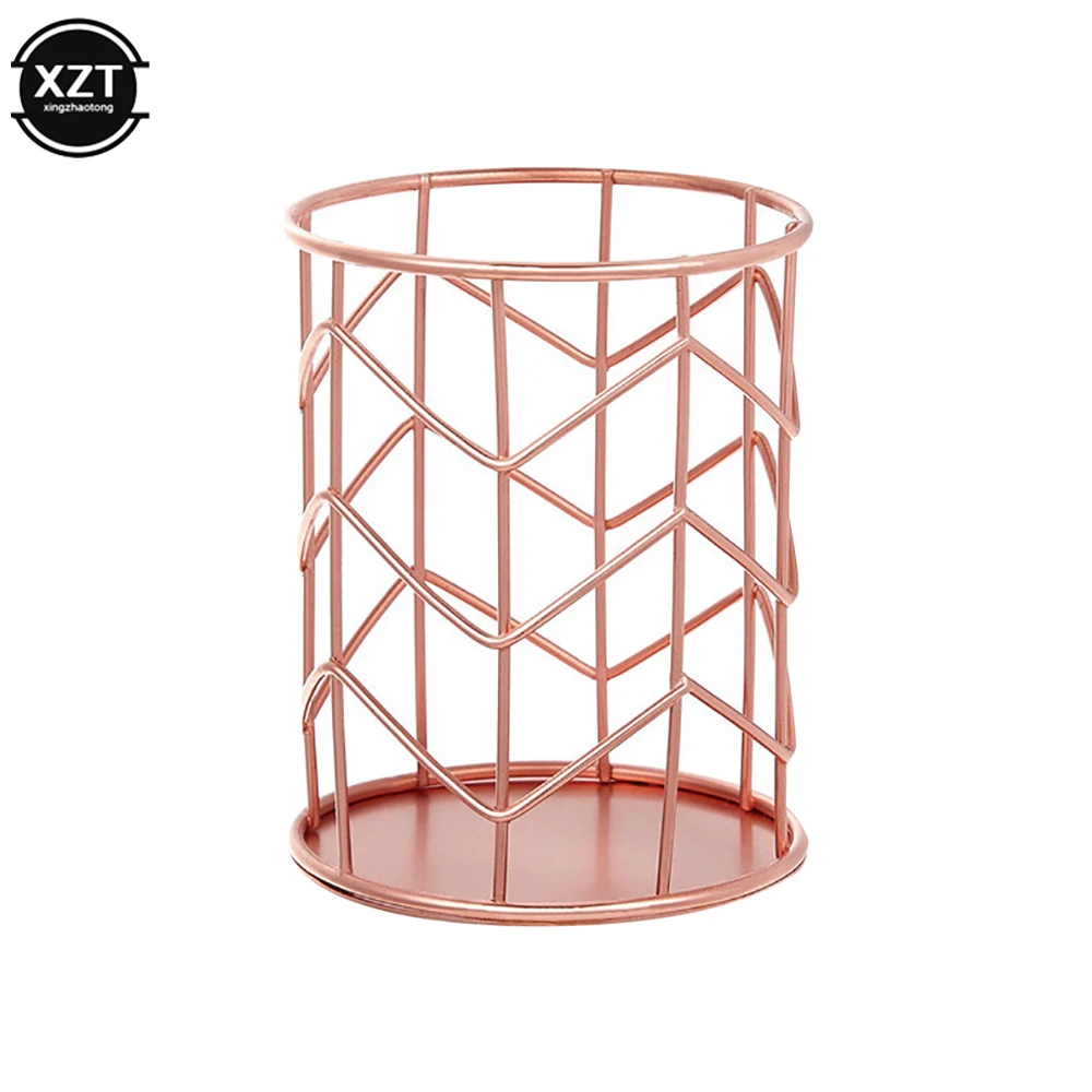 Новинка, креативный металлический Железный Держатель для ручек INS, многофункциональный чехол для ручек, коробка для ручек цвета розового зо... 
Новинка, креативный металлический Железный Держатель для ручек INS, многофункциональный чехол для ручек, коробка для ручек цвета розового зо...