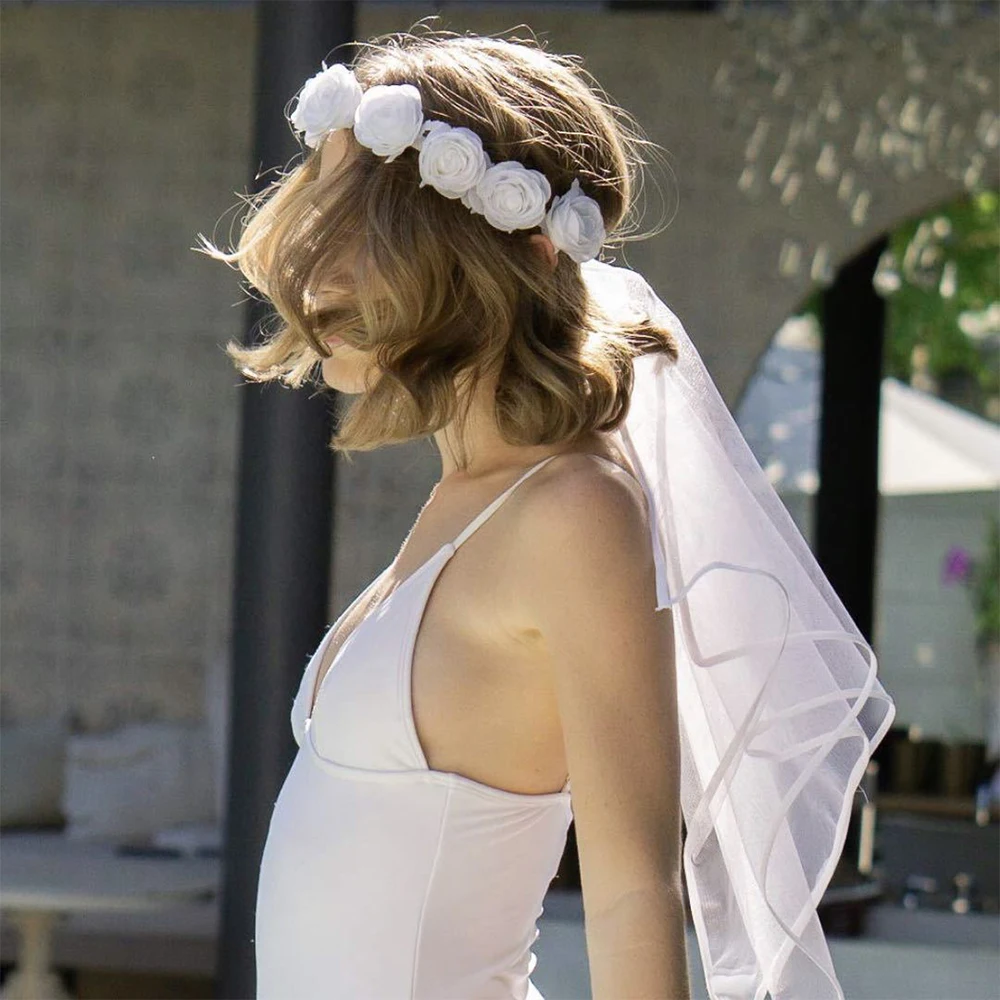 White Rose Flower Crown Bride to Be Bachelorette Party Flower Veil Boho Gifts Bridal Shower Wedding Decorations DIY Party Favors
White Rose Flower Crown Bride to Be Bachelorette Party Flower Veil Boho Gifts Bridal Shower Wedding Decorations DIY Party Favors
