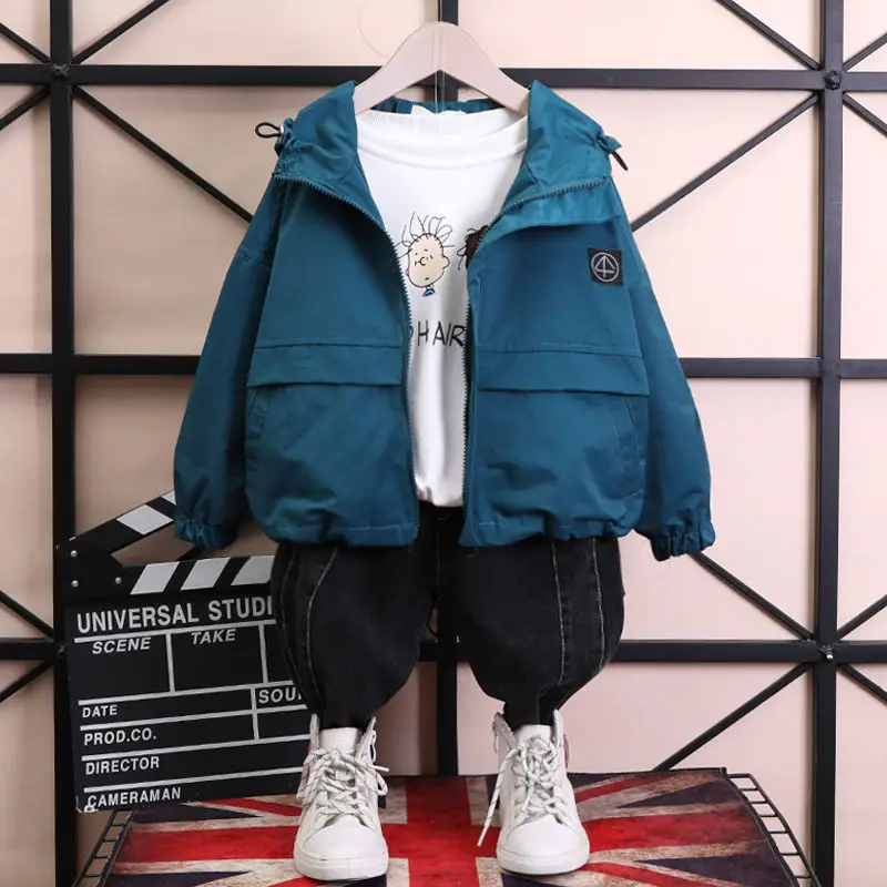 New Spring and Autumn Boy Korean Version Casual Korean Version Zipper Hooded Jacket Windbreaker Coat Overcoat Children's Coat
New Spring and Autumn Boy Korean Version Casual Korean Version Zipper Hooded Jacket Windbreaker Coat Overcoat Children's Coat