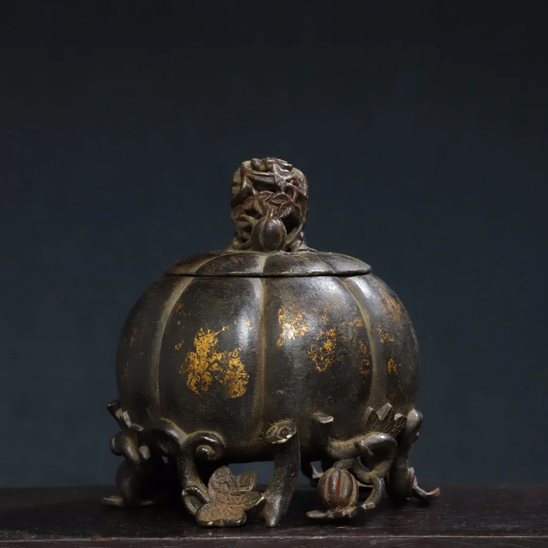 6"Tibetan Temple Collection Old Bronze Cinnabar Mud gold Pumpkin leaf texture Pumpkin shape incense burner Ornaments
6"Tibetan Temple Collection Old Bronze Cinnabar Mud gold Pumpkin leaf texture Pumpkin shape incense burner Ornaments
