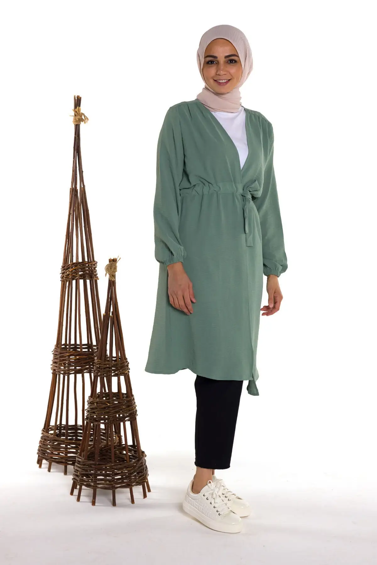Women's Cardigan Green Ayrobin Cap 1766 Casual Knitted Quality Fashion Cardigan Sweaters Loose Sweater Jumper
Women's Cardigan Green Ayrobin Cap 1766 Casual Knitted Quality Fashion Cardigan Sweaters Loose Sweater Jumper