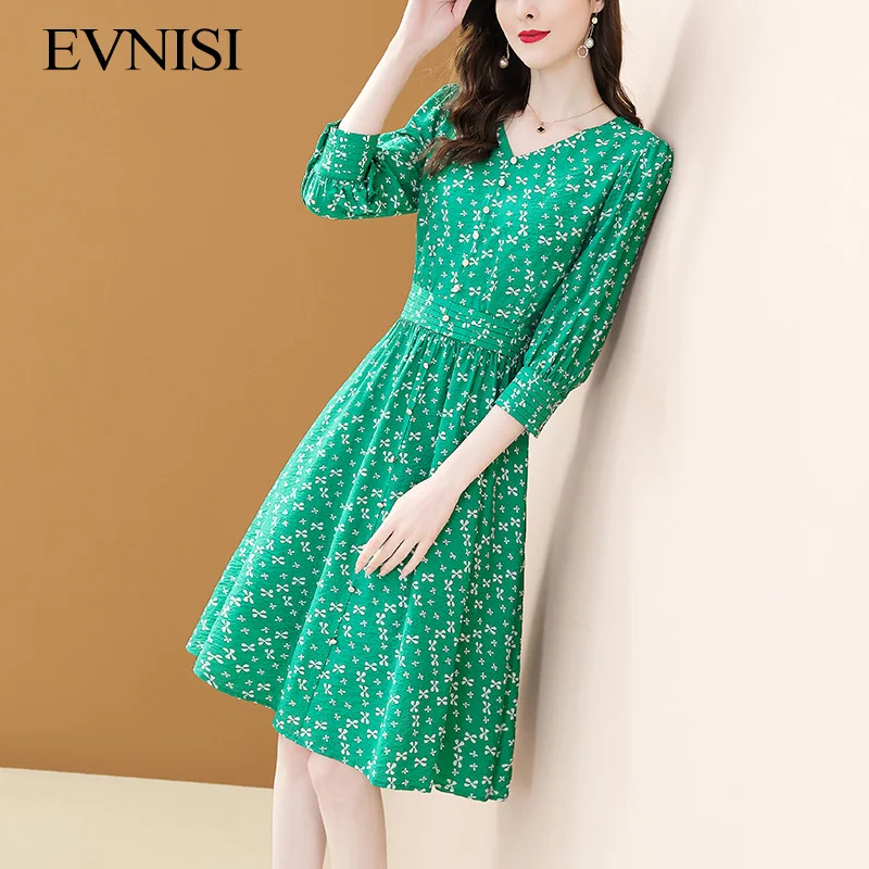 EVNISI Vintage Green Printed Floral Dress Women 2022 Spring And Summer New Elegant V-neck Boho Dresses For Women
EVNISI Vintage Green Printed Floral Dress Women 2022 Spring And Summer New Elegant V-neck Boho Dresses For Women
