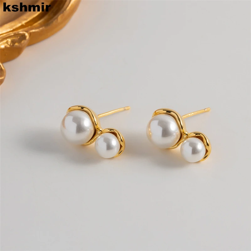 kshmir French retro Europe and the United States fashionable high-grade sense light luxury size double pearl peanut stud
kshmir French retro Europe and the United States fashionable high-grade sense light luxury size double pearl peanut stud
