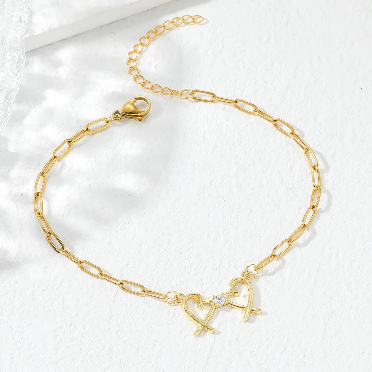 New Arrival Fashion Women's Birthday Anniversary Festival Present Double Heart Pendant Bracelet (Chain Length 18cm)
New Arrival Fashion Women's Birthday Anniversary Festival Present Double Heart Pendant Bracelet (Chain Length 18cm)