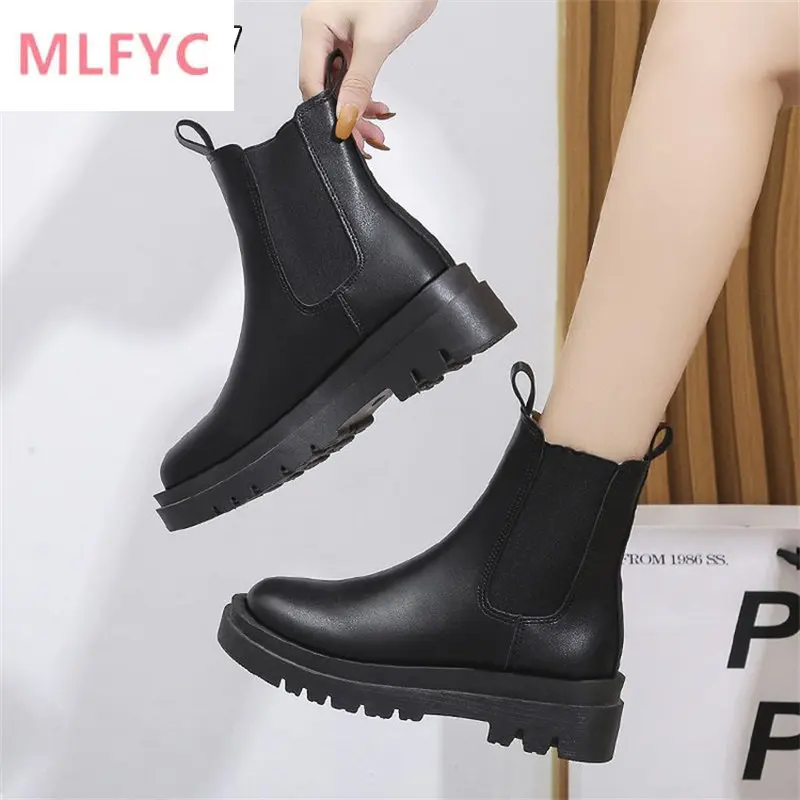 Riding boots autumn new women's round head straight ankle boots women's 2022 high-top thick heel soft leather knight boots women
Riding boots autumn new women's round head straight ankle boots women's 2022 high-top thick heel soft leather knight boots women