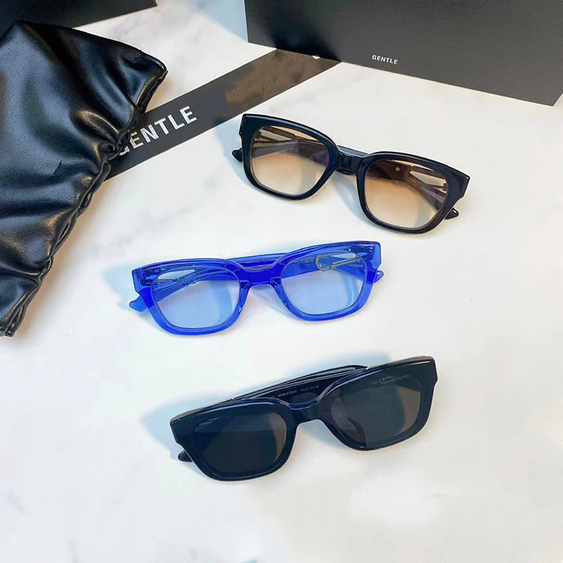Women For Men GM Sunglasses 2022 Square Fashion UV400 Sun Glasses GENTLE CARABINER 1 Eyewear Vintage Luxury glasses
Women For Men GM Sunglasses 2022 Square Fashion UV400 Sun Glasses GENTLE CARABINER 1 Eyewear Vintage Luxury glasses