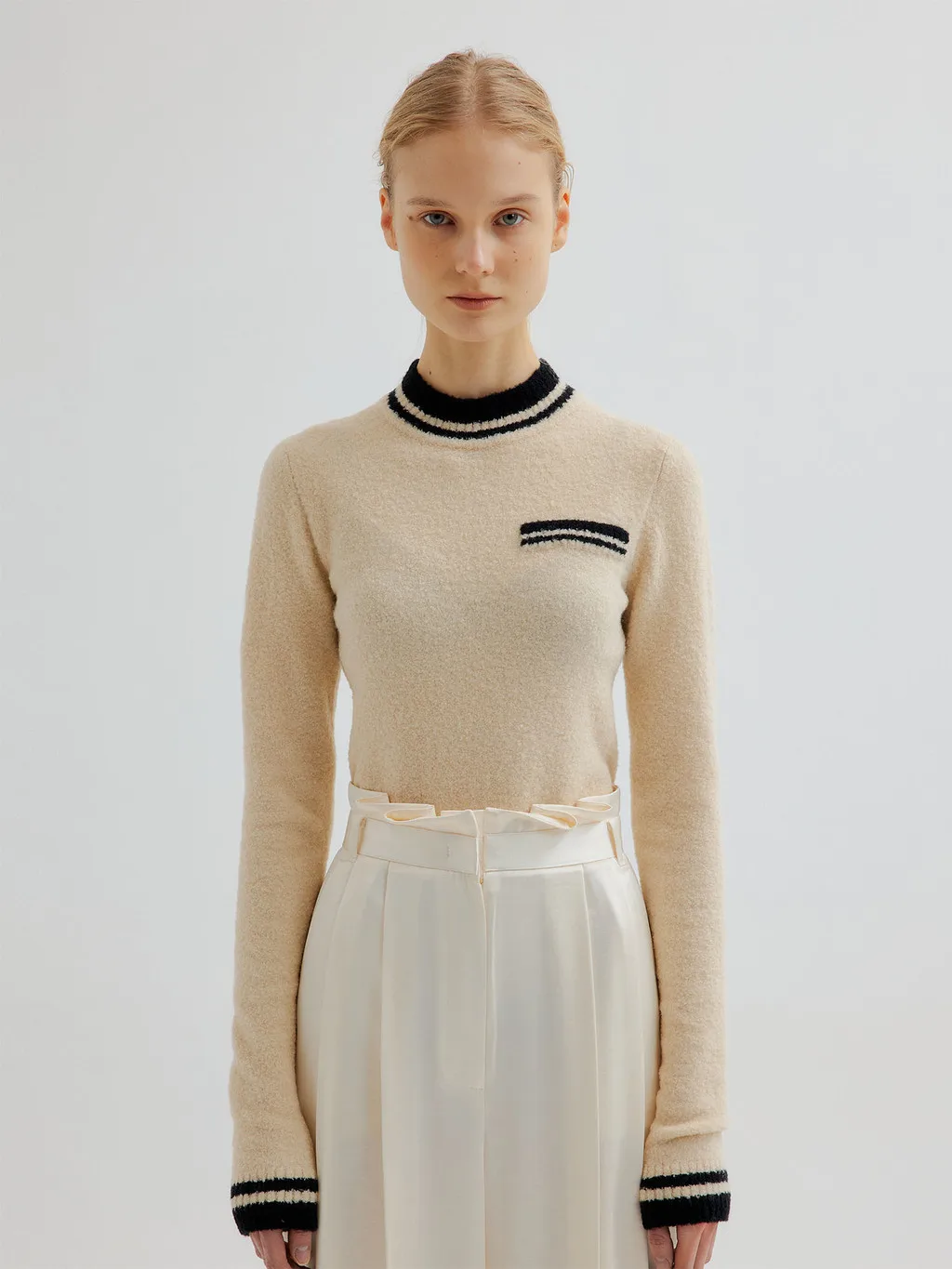 EENK Wool Top New Tweed Simple Slim Pullover Round Neck Stitching Knitted Sweater Women's Spring 2022
EENK Wool Top New Tweed Simple Slim Pullover Round Neck Stitching Knitted Sweater Women's Spring 2022