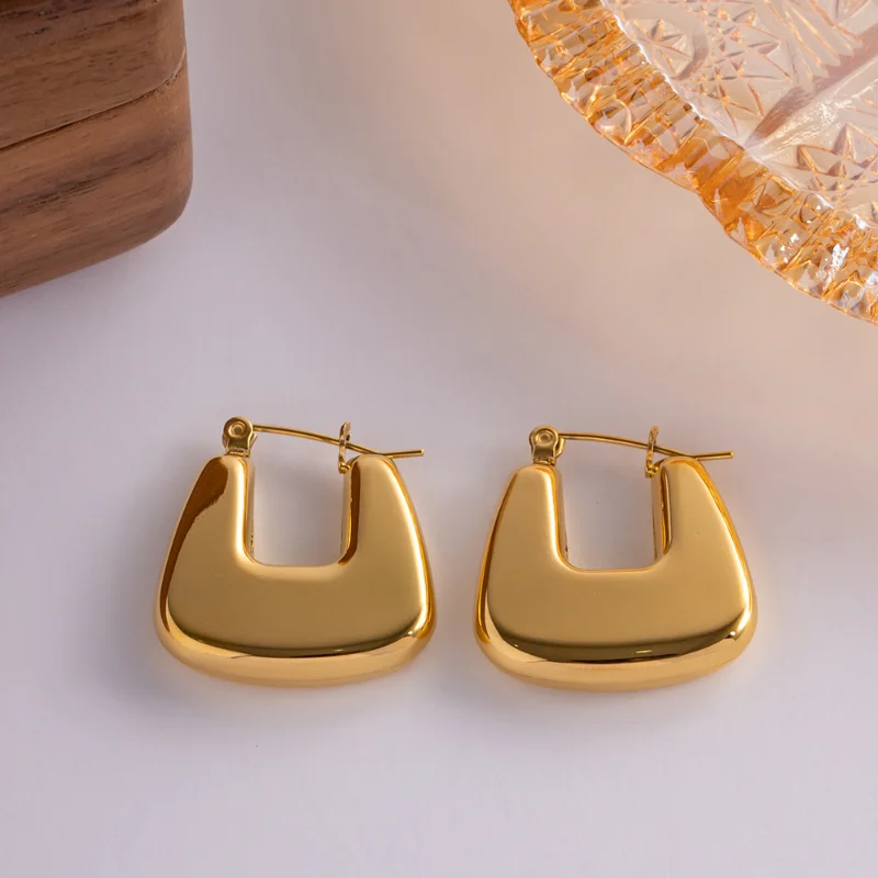Minar Textured Hollow Square Geometrical Hoop Earrings for Women 18K Gold Plated Stainless Steel Chunky Earring Casual Jewelry
Minar Textured Hollow Square Geometrical Hoop Earrings for Women 18K Gold Plated Stainless Steel Chunky Earring Casual Jewelry