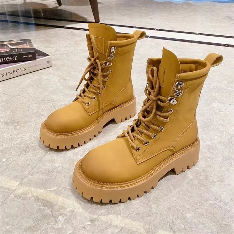 Boots Women 2022 Autumn Winter Women Motorcycle Ankle Boots New Platform Snow Boots Ladies Shoes Casual Non Slip Chelsea Boots
Boots Women 2022 Autumn Winter Women Motorcycle Ankle Boots New Platform Snow Boots Ladies Shoes Casual Non Slip Chelsea Boots