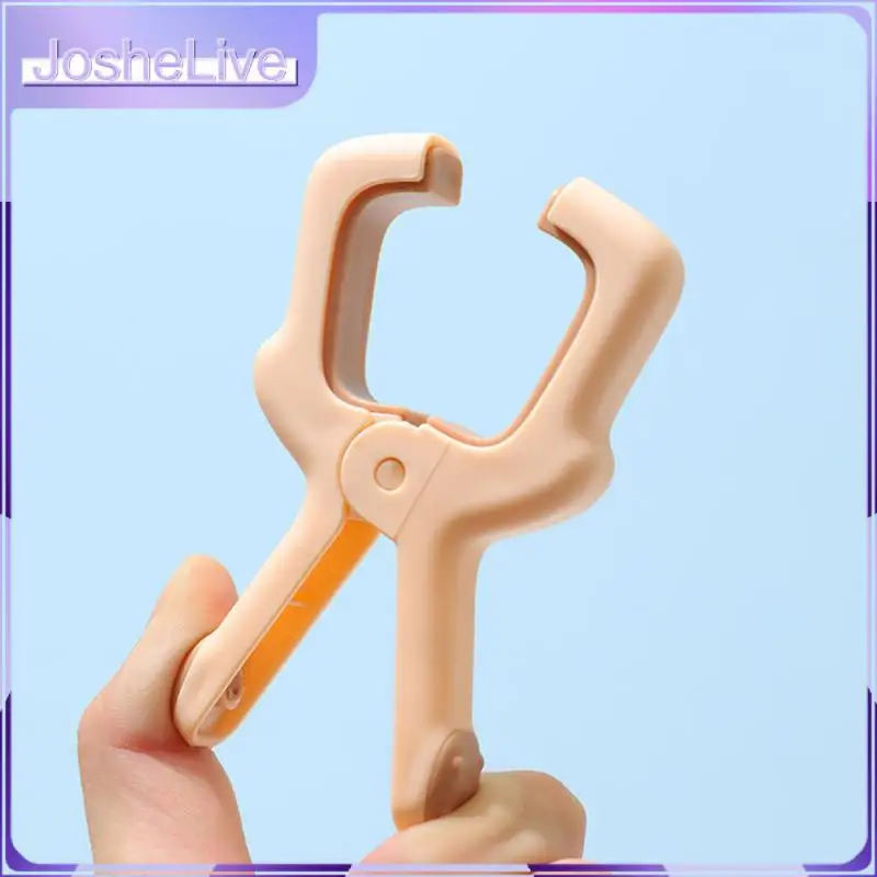 Non-slip Strongly Clamped Securing Clip Green Tight Pp+spring Material Clothespin Windproof Seamless Quilt Clip Plastic Clip
Non-slip Strongly Clamped Securing Clip Green Tight Pp+spring Material Clothespin Windproof Seamless Quilt Clip Plastic Clip