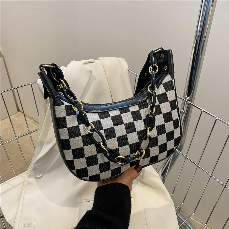 Retro Western-style Casual Bag Women's 2022 New Fashion Spring Checkerboard Simple Messenger Bag Chain Crossbody Shoulder Bag
Retro Western-style Casual Bag Women's 2022 New Fashion Spring Checkerboard Simple Messenger Bag Chain Crossbody Shoulder Bag