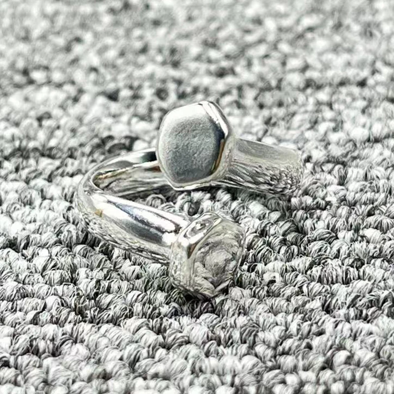 Best Sellers2022 New Fashion Silver Plated Pendant Silver Hex Head Ring Niche Jewelry Gift
Best Sellers2022 New Fashion Silver Plated Pendant Silver Hex Head Ring Niche Jewelry Gift