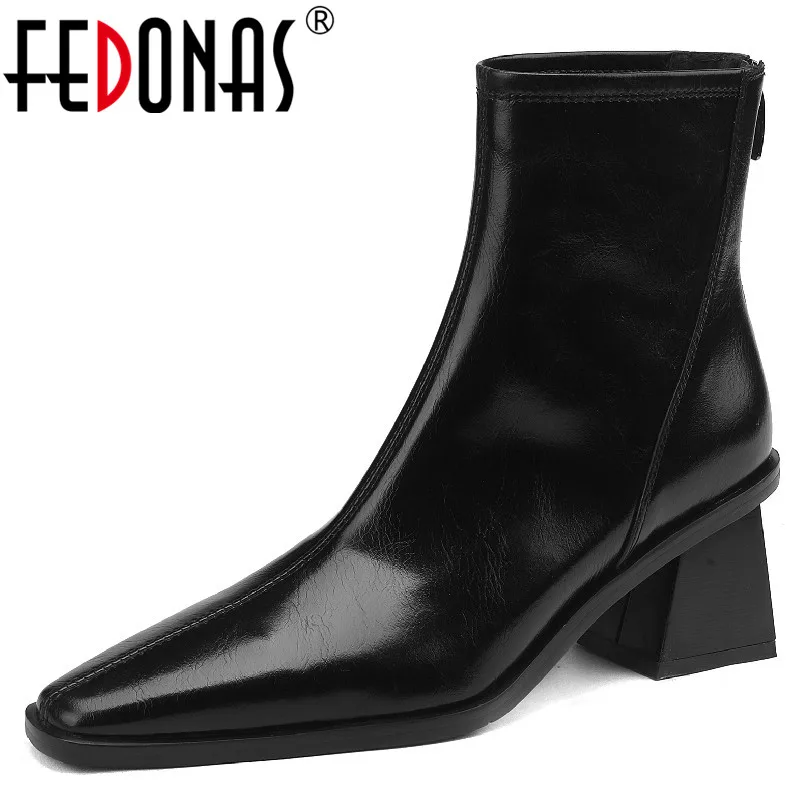 FEDONAS Concise Mature Women Ankle Boots Autumn Winter Office Ladies Dress Thick Heels Genuine Leather Shoes Woman 2023 Classic
FEDONAS Concise Mature Women Ankle Boots Autumn Winter Office Ladies Dress Thick Heels Genuine Leather Shoes Woman 2023 Classic