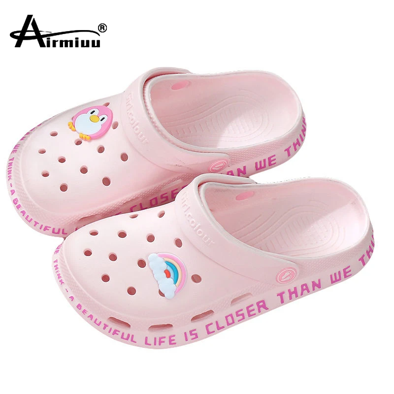 New Women Slippers Sandals Hollow Outdoor Cute Beach Flip Flops Unisex Casual Slip-on Flats Sandals Non-slip Slides Men Shoes
New Women Slippers Sandals Hollow Outdoor Cute Beach Flip Flops Unisex Casual Slip-on Flats Sandals Non-slip Slides Men Shoes