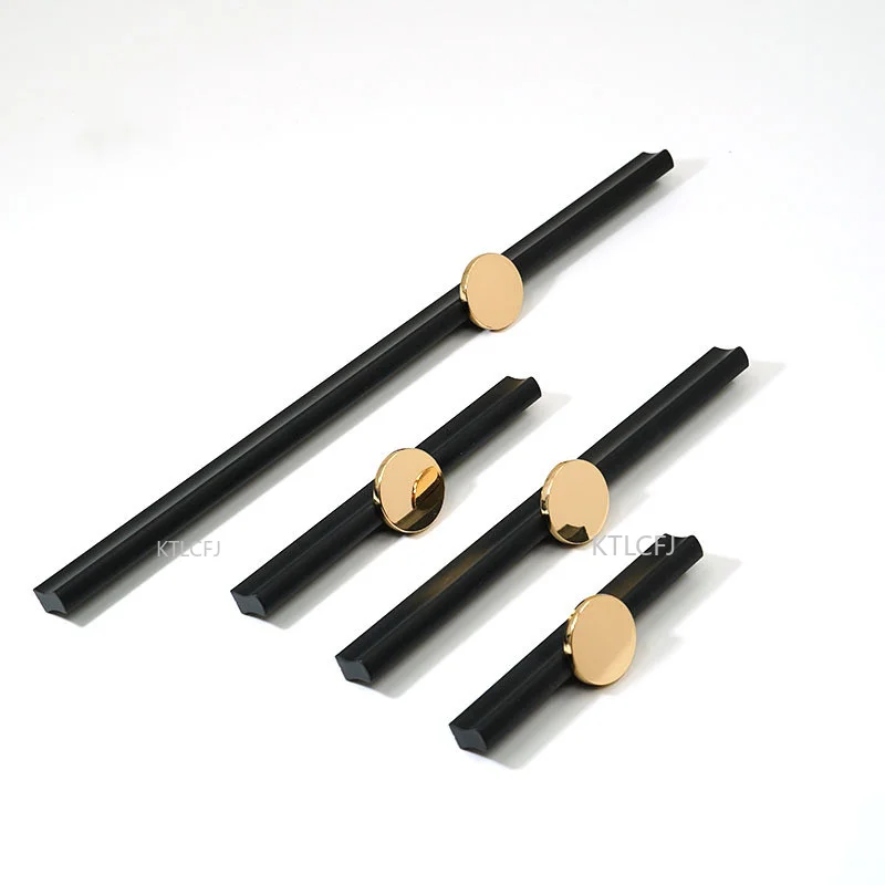 Two-in-one Two-color Door Handle Home Improvement Wardrobe Door Drawer Handle Modern Simplicity Cupboard Handle Knobs and Pulls
Two-in-one Two-color Door Handle Home Improvement Wardrobe Door Drawer Handle Modern Simplicity Cupboard Handle Knobs and Pulls