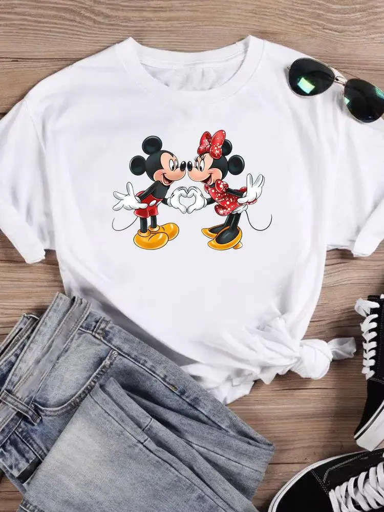 Disney Cartoon Love Heart Sweet 90s Clothing Casual Tee Shirt Mickey Mouse Women Short Sleeve Print Fashion Graphic T-shirts
Disney Cartoon Love Heart Sweet 90s Clothing Casual Tee Shirt Mickey Mouse Women Short Sleeve Print Fashion Graphic T-shirts