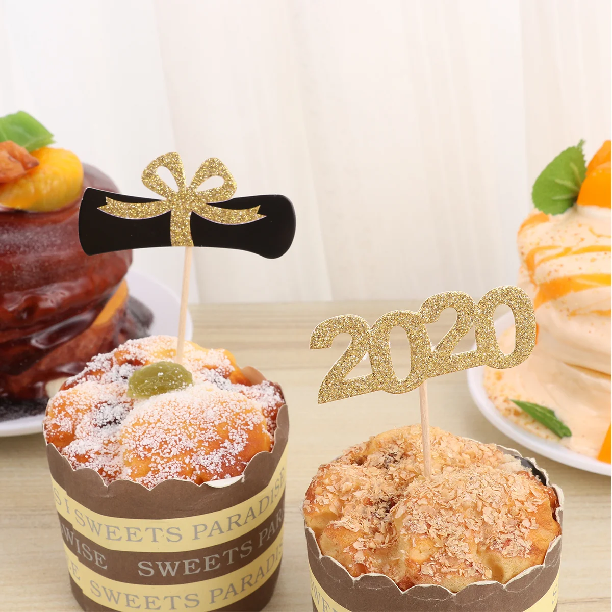 30pcs Safe Shiny Creative Party Supplies 2020 for Party Banquet Graduation Day
30pcs Safe Shiny Creative Party Supplies 2020 for Party Banquet Graduation Day