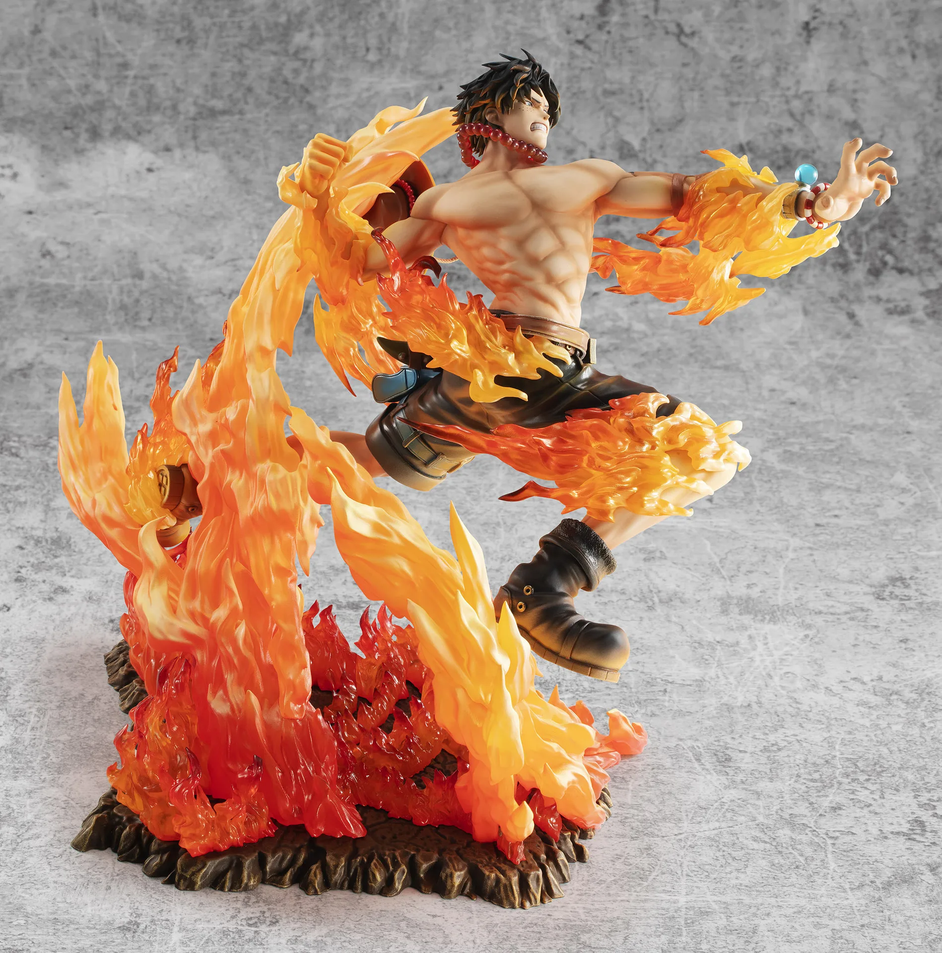 

One Piece 25CM Fire Fist Ace MAX 15th Anniversary Special Edition Ver. Boxed Hand Ornament Model