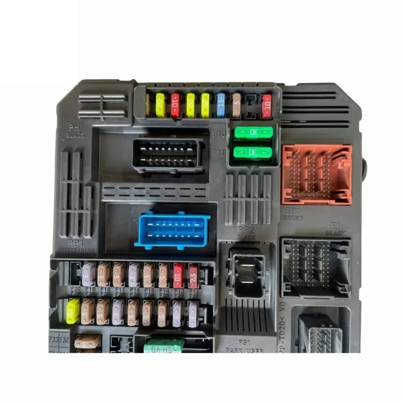 Car Engine Fuse Relay Box For 1.2 Citroen C4 Picasso DS3 Peugeot 308 208 (P2) 2008 II 9819851480 9832880380 9665547480
Car Engine Fuse Relay Box For 1.2 Citroen C4 Picasso DS3 Peugeot 308 208 (P2) 2008 II 9819851480 9832880380 9665547480