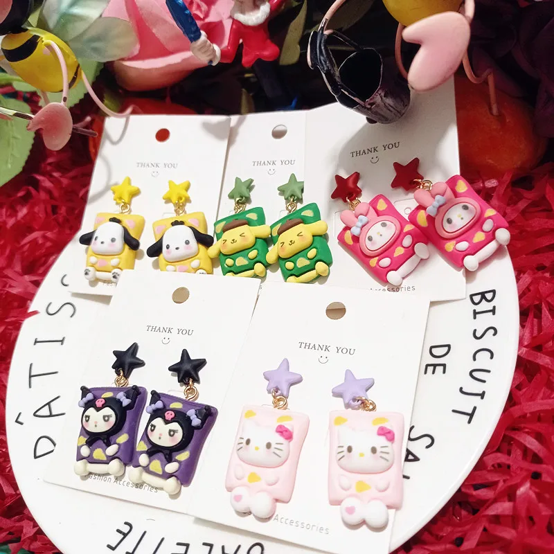 

Новинка Kawaii милые серьги Sanrio Hellokitty Kuromi Mymelody похвалка pompurin Мультяшные серебряные 925 иглы Подарочные игрушки для девочек