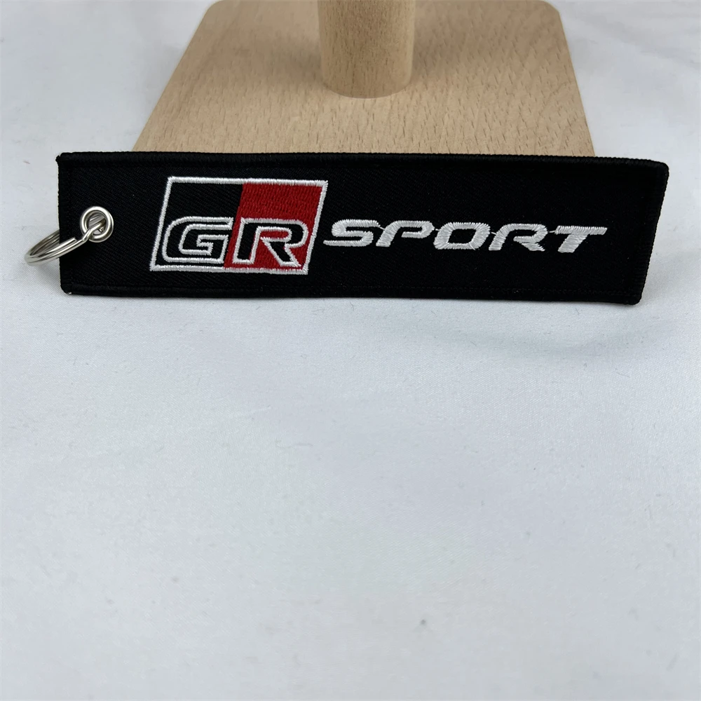 Car Keychain Fabric Emblem 3D Logo Key Ring For Toyota GR Sport Corolla Vios Yaris RAV4 Land Cruiser Prado Camry JDM Accessories
Car Keychain Fabric Emblem 3D Logo Key Ring For Toyota GR Sport Corolla Vios Yaris RAV4 Land Cruiser Prado Camry JDM Accessories