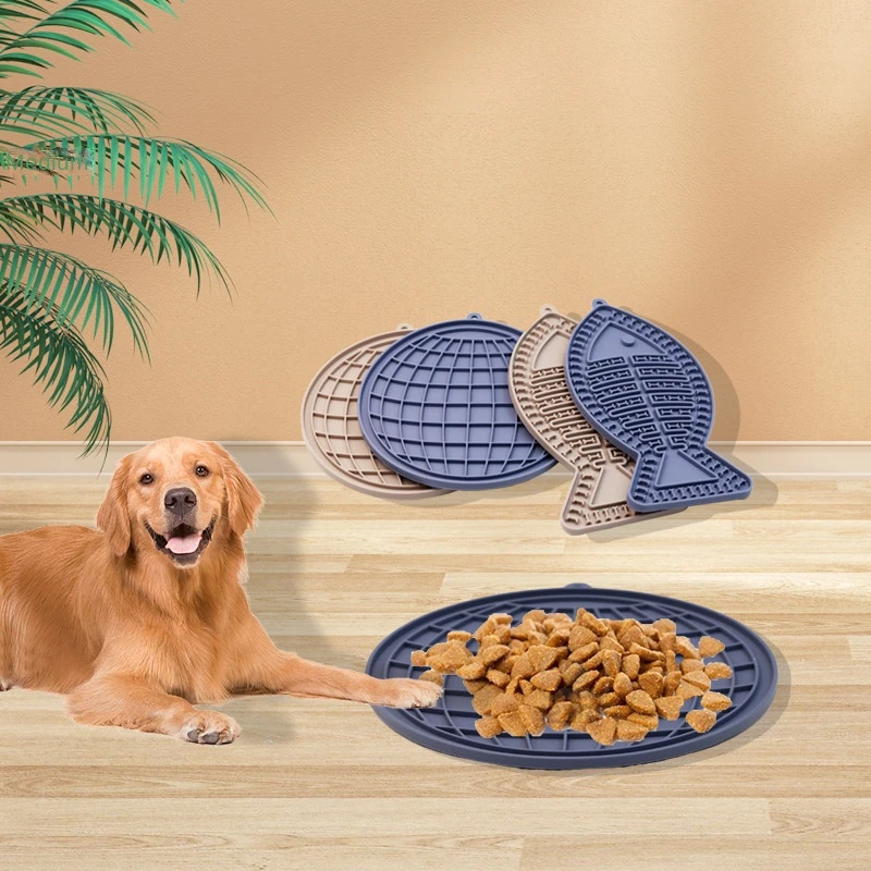 

Silicone Licking Pad Dogs Pet Lick Pad Bath Peanut Butter Slow Eating Licking Feeder Food Bowl Cats Feeding Dog Lick Mat