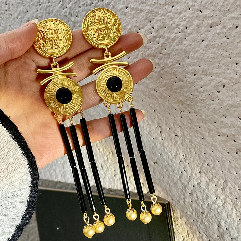 Vintage Exaggerated Black Beaded Tassel Long Earrings For Women Statement Fashion Girls Matching Accessories Jewelry Gifts
Vintage Exaggerated Black Beaded Tassel Long Earrings For Women Statement Fashion Girls Matching Accessories Jewelry Gifts