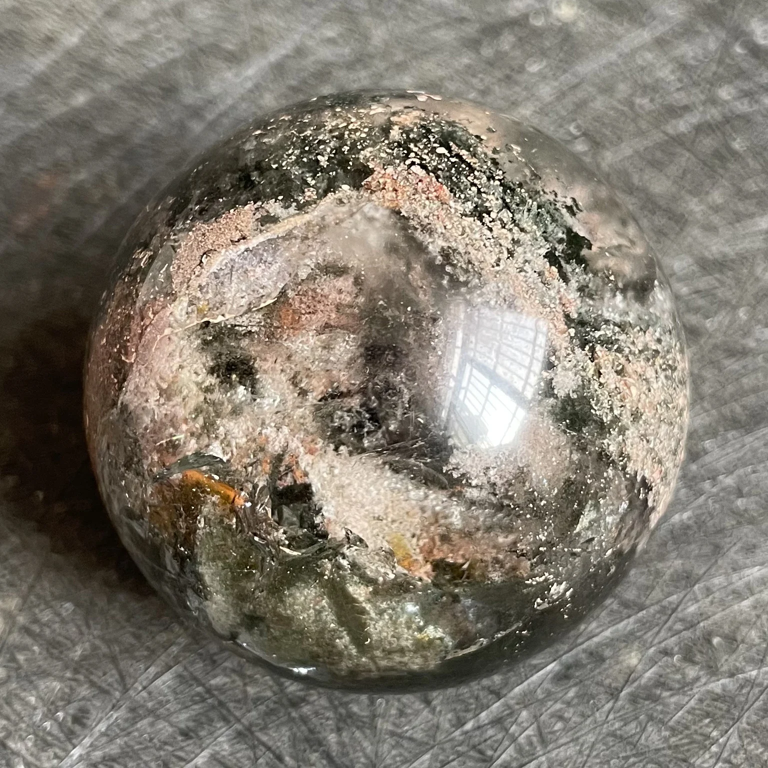 85g Natural Green Phantom Sphere Decoration Polished Quartz Crystal Ball Reiki Healing
85g Natural Green Phantom Sphere Decoration Polished Quartz Crystal Ball Reiki Healing