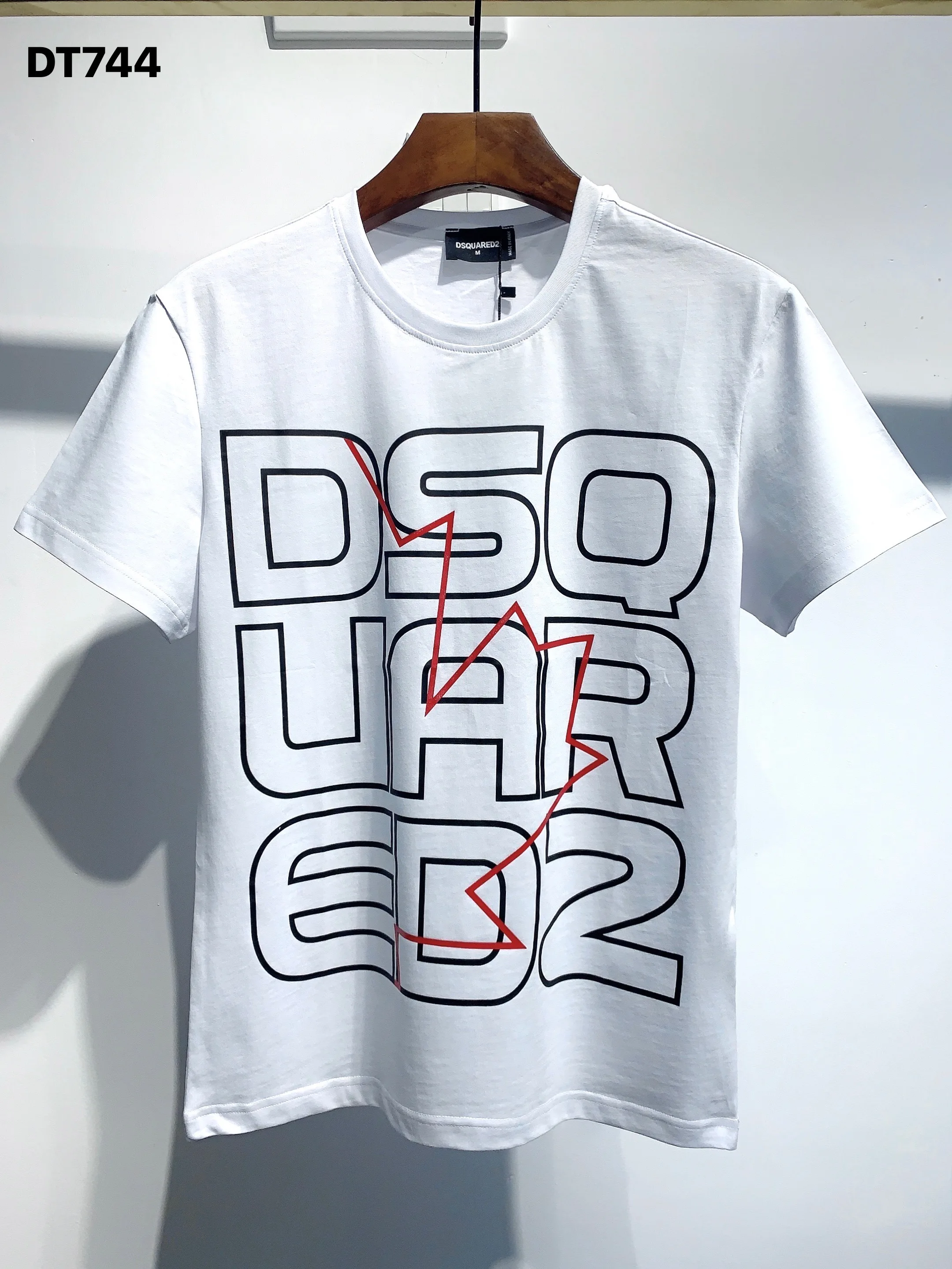 DSQ2 T Shirt Men Soft Cotton Casual Tops O-Neck Summer T-Shirt Elasticity 2022 Short Sleeve Tshirts M-XXXL DT744
DSQ2 T Shirt Men Soft Cotton Casual Tops O-Neck Summer T-Shirt Elasticity 2022 Short Sleeve Tshirts M-XXXL DT744