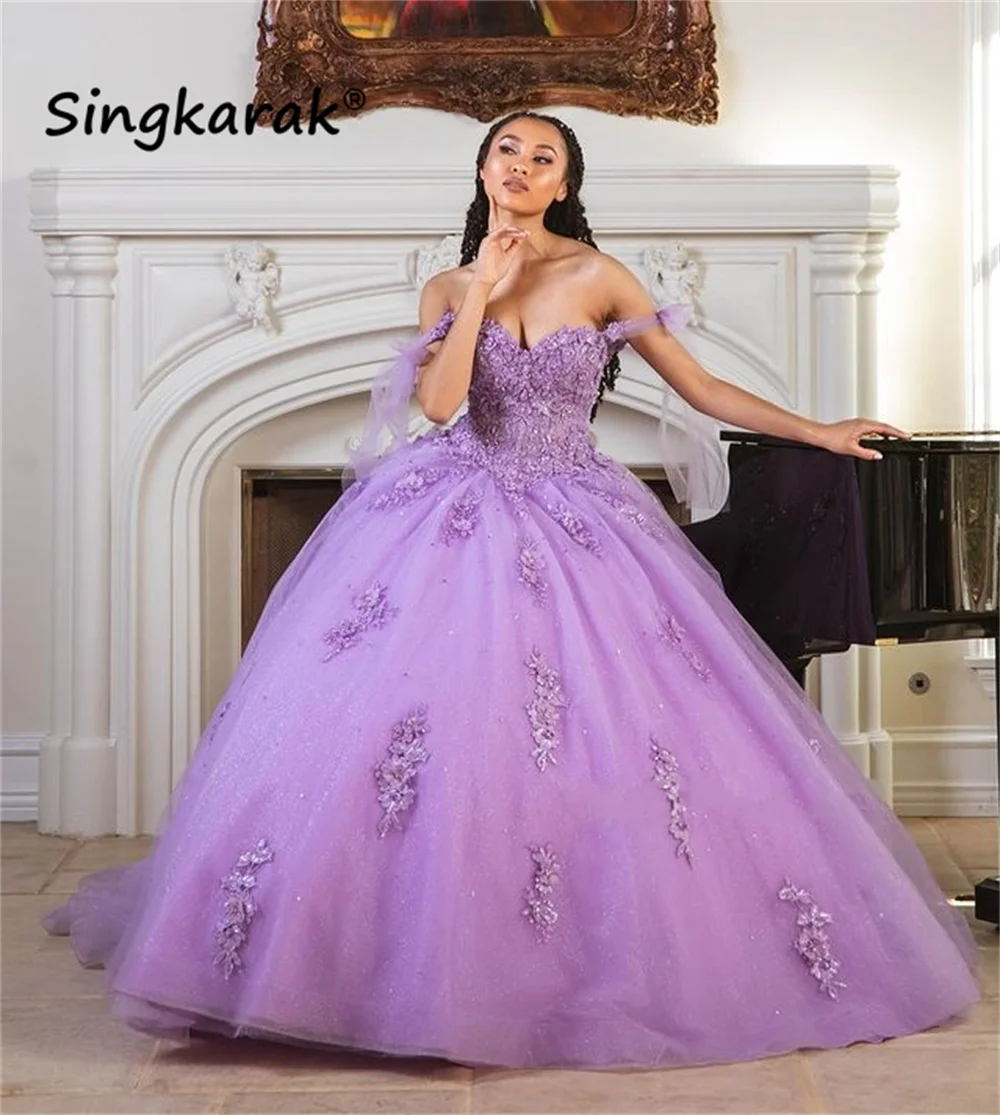 Lavender Princess Quinceanera Dresses Off Shoulder Lace Appliques Ball Gown Sweet 16 Dresses For Birthday vestidos de 15 años
Lavender Princess Quinceanera Dresses Off Shoulder Lace Appliques Ball Gown Sweet 16 Dresses For Birthday vestidos de 15 años
