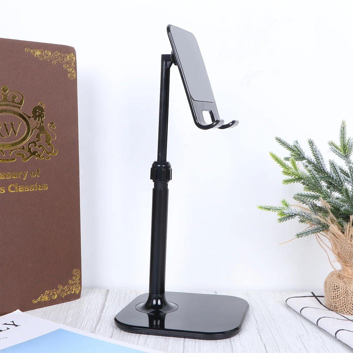 Aluminum Alloy Telescopic Holder Creative Desktop Compatible Base Bracket for Tablet (Black)
Aluminum Alloy Telescopic Holder Creative Desktop Compatible Base Bracket for Tablet (Black)