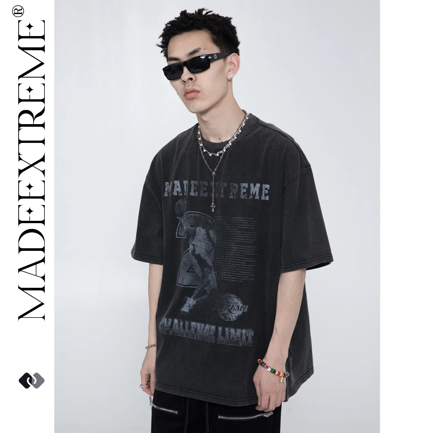 Arbitmatch vintage washed print short sleeved t shirt men basketball character print t shirt hip hop oversized men couple tees
Arbitmatch vintage washed print short sleeved t shirt men basketball character print t shirt hip hop oversized men couple tees
