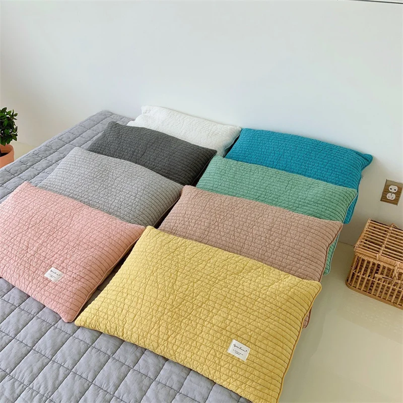 Multi-coloured Quilted Buckwheat Pillows for Bedroomneck Shoulder and Back Pain Pillow Improve The Quality of Your Sleep Pillow
Multi-coloured Quilted Buckwheat Pillows for Bedroomneck Shoulder and Back Pain Pillow Improve The Quality of Your Sleep Pillow