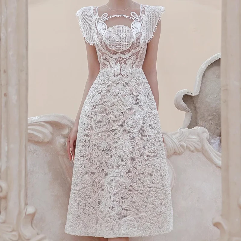 White Embroidery Flower Dress Women 2023 Summer Elegance Lace Evening Dresses Female Luxury Design Sleeveless Clothing Ladies
White Embroidery Flower Dress Women 2023 Summer Elegance Lace Evening Dresses Female Luxury Design Sleeveless Clothing Ladies