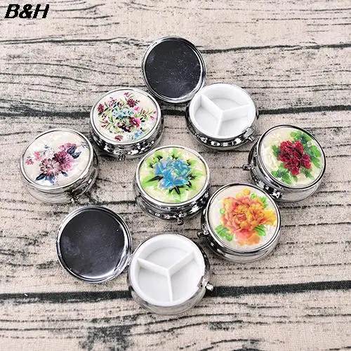 1 шт., складной контейнер для таблеток диаметром 5,2 см 
1 шт., складной контейнер для таблеток диаметром 5,2 см