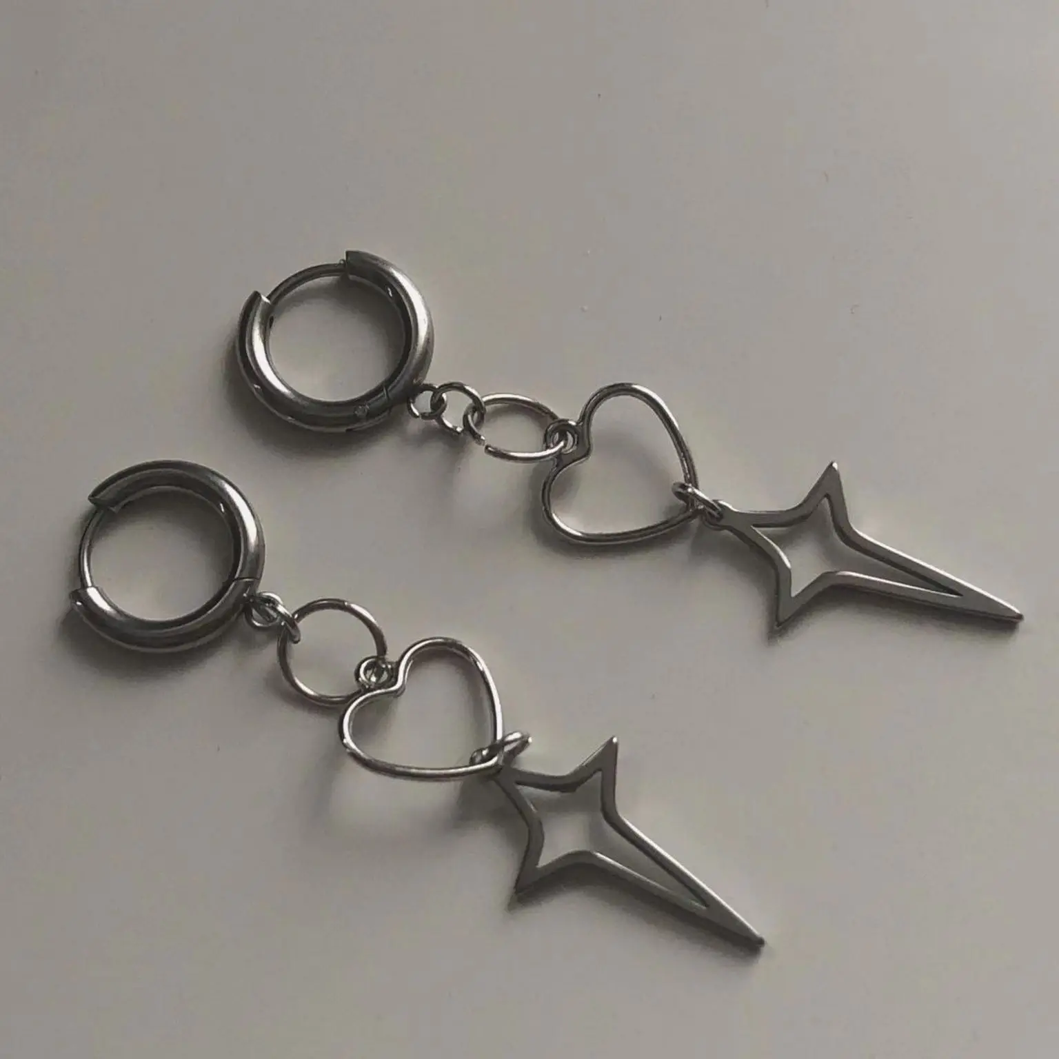 Korea Punk Heart Star Charm Earring For Women Girls y2k Hippie Rock Jewelry Accessories Cool Cute Hollow Love Drop Earring Trend
Korea Punk Heart Star Charm Earring For Women Girls y2k Hippie Rock Jewelry Accessories Cool Cute Hollow Love Drop Earring Trend