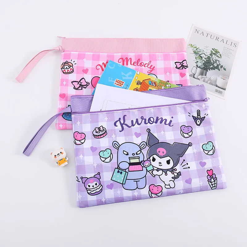 Мультяшный Sanrioed Kawaii Mymelody Cinnamoroll Kuromi A4 Сумка для документов сумка для хранения купюр двухслойный учебный материал Органайзер сумка подарок
Мультяшный Sanrioed Kawaii Mymelody Cinnamoroll Kuromi A4 Сумка для документов сумка для хранения купюр двухслойный учебный материал Органайзер сумка подарок