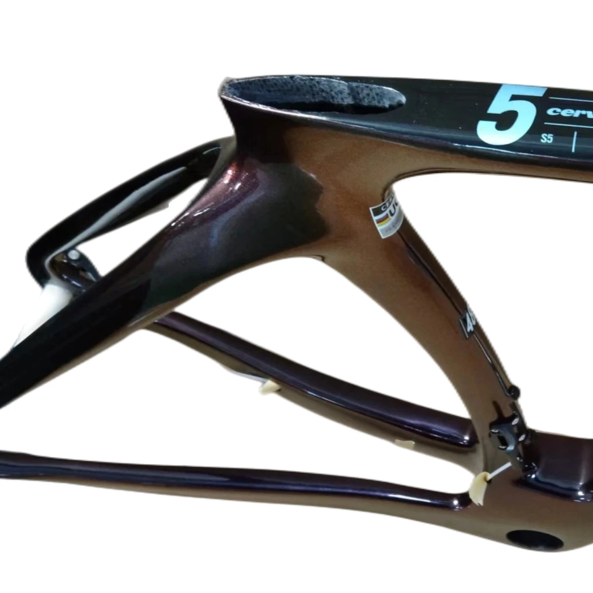 Chameleon S5 Road Bike Carbon Frame Di2 All Internal Wiring Bottom Bracket BB Right 700C Road Bicycle Carbon Frameset
Chameleon S5 Road Bike Carbon Frame Di2 All Internal Wiring Bottom Bracket BB Right 700C Road Bicycle Carbon Frameset